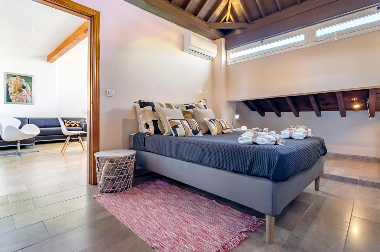 -Malagasunapts-Private Terrace Penthouse Exterior foto
